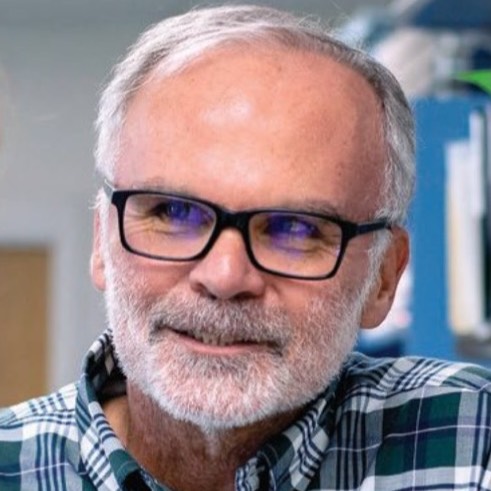 A headshot of Thomas Sharkey