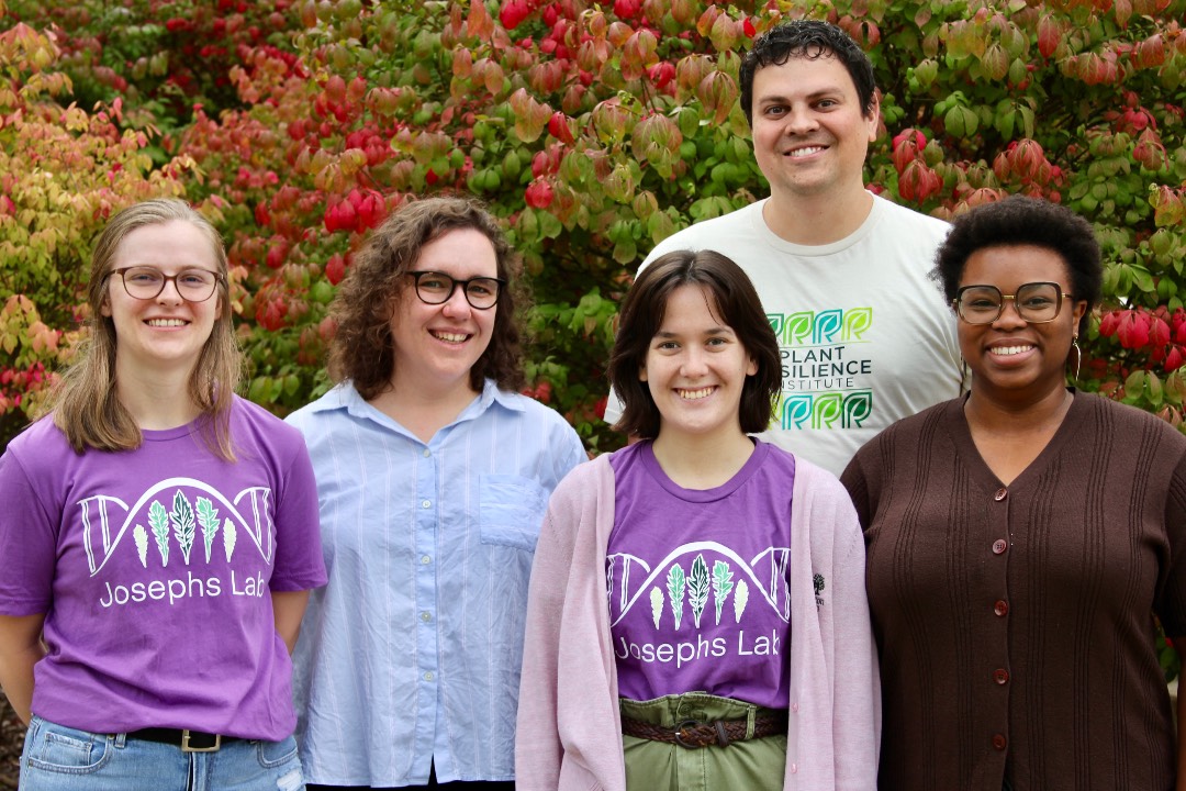 Emily Josephs and her lab members